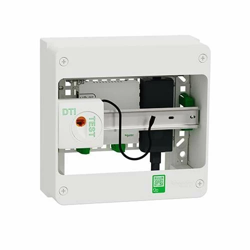 Schneider® SCHNEIDER Coffret De Communication Grade 3TV - 4RJ45 Avec Switch POE - R9H13401VDIXS 3 Schneider® SCHNEIDER Coffret De Communication Grade 3TV - 4RJ45 Avec Switch POE - R9H13401VDIXS